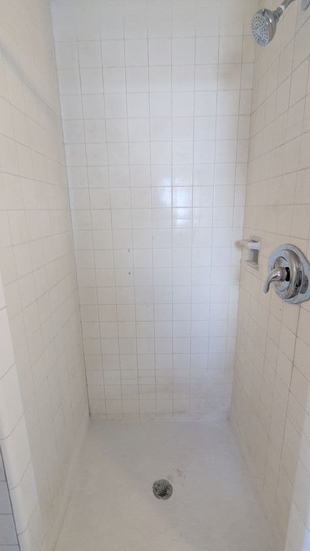 Building Photo - Prime Living: Unmatched Apartment in Canton's Vibrant Community