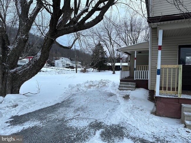 Building Photo - 11 Myers Rd