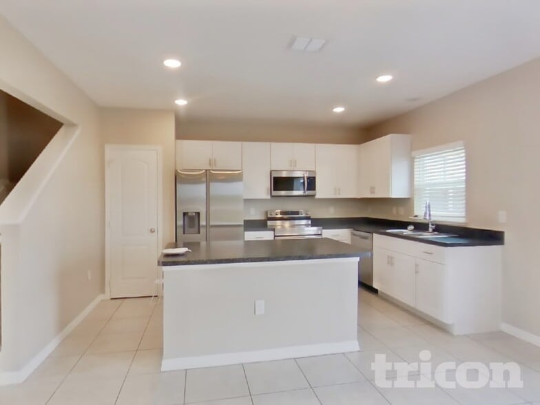 Building Photo - 1238 Salisbury Dr
