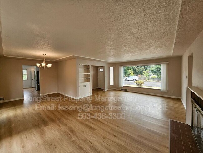 Building Photo - 8010 NE Prescott St