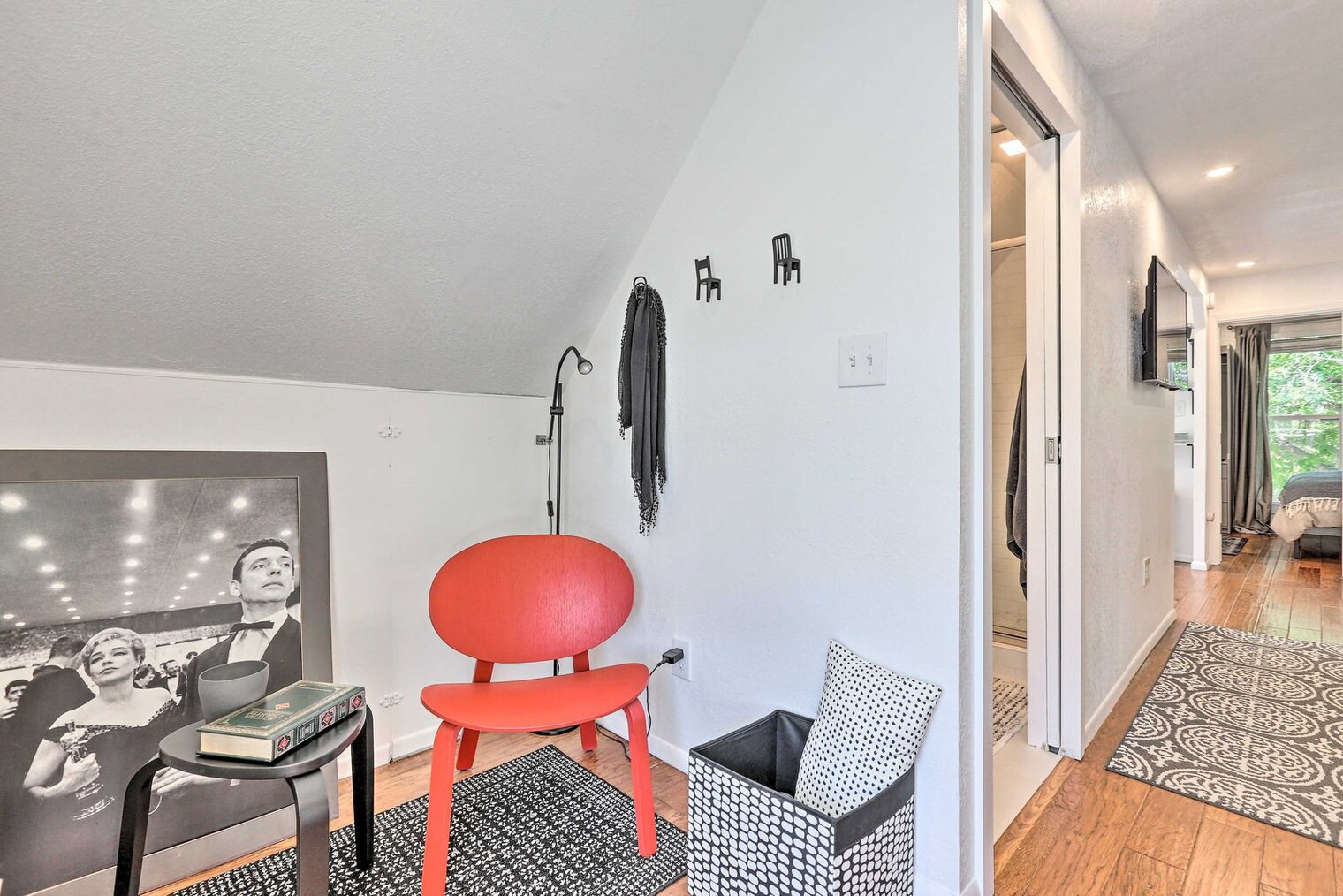 Building Photo - 420 Elati St
