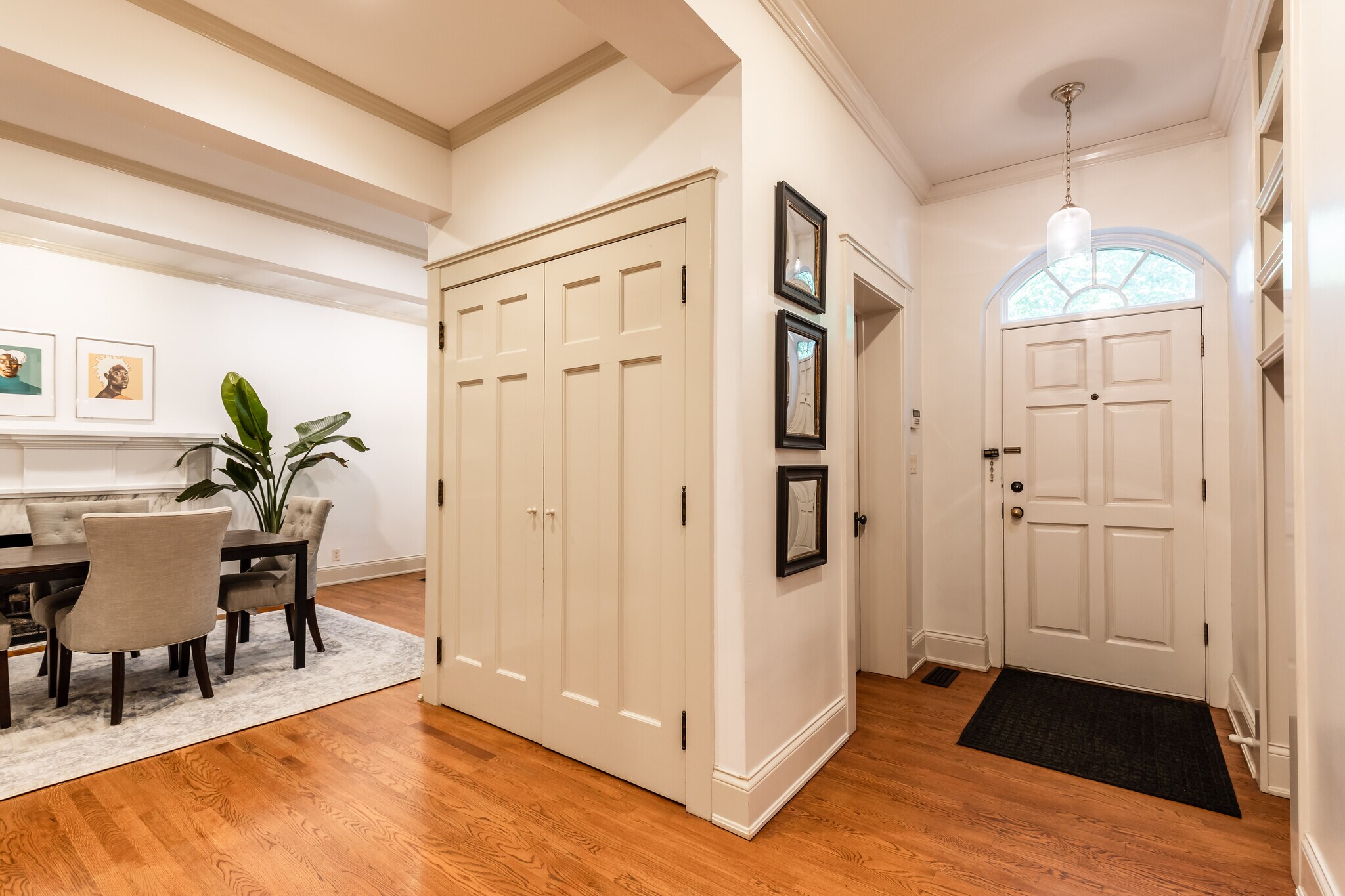 Hallway to bath and outdoor entertainment - 4061 Beechwood Ave