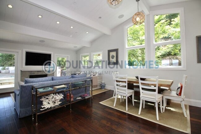 Building Photo - 40 Seafirth Rd