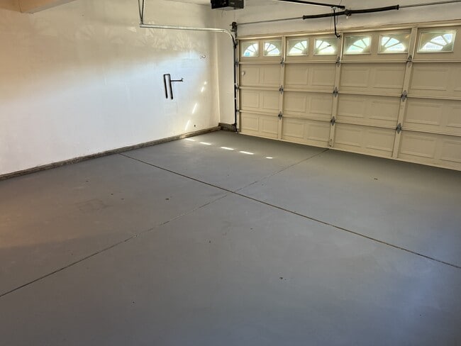 Building Photo - 4233 Quimby St