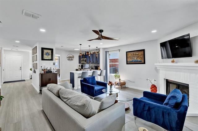 Building Photo - 8404 Early Dawn Trail