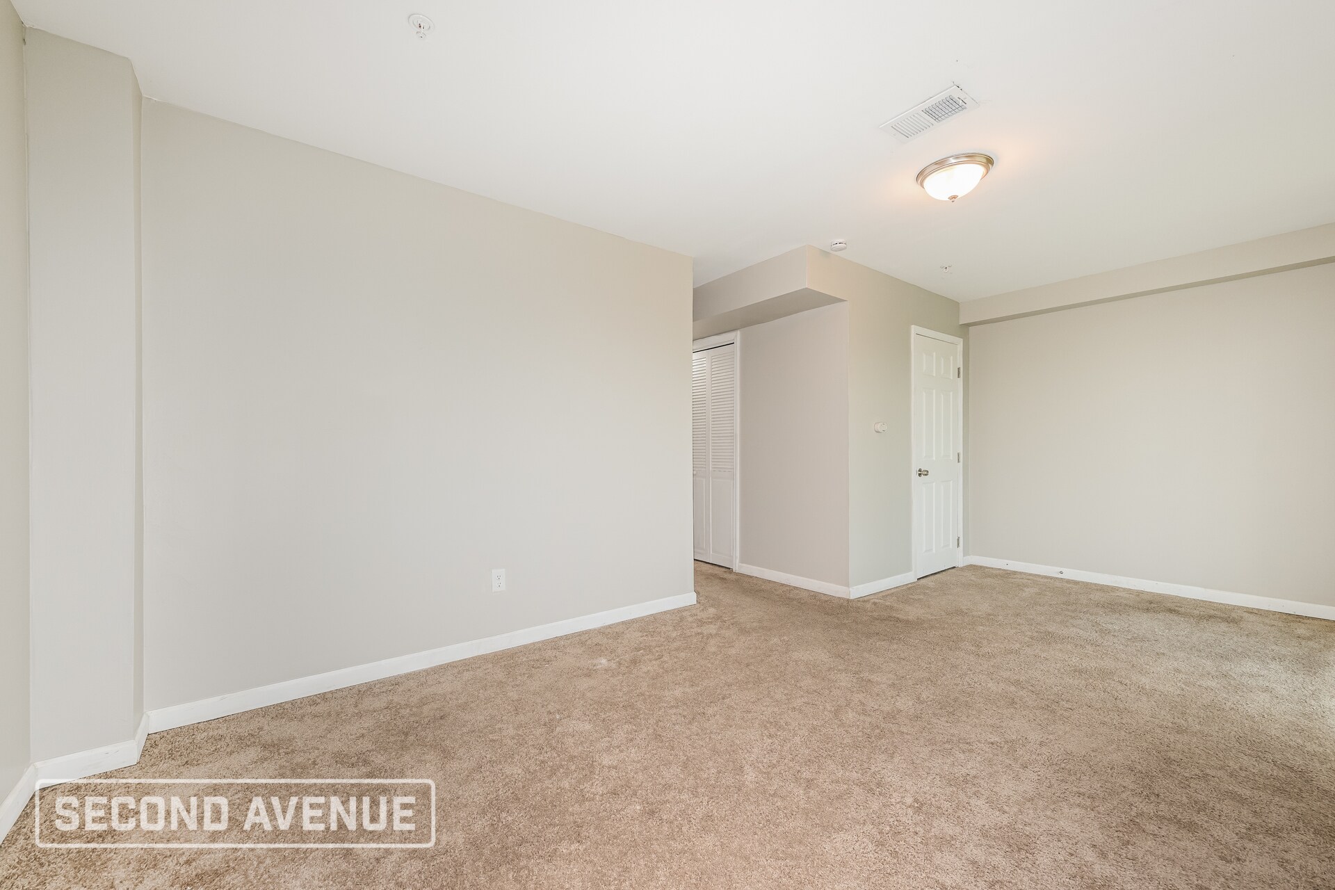 Building Photo - 2024 Cade Dr