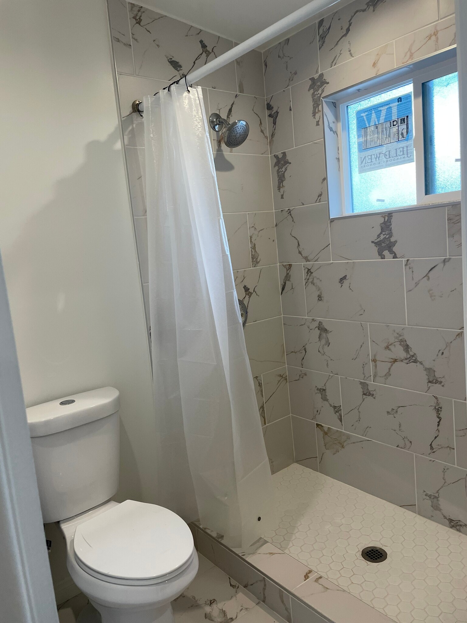 Building Photo - 6843 Vantage Ave