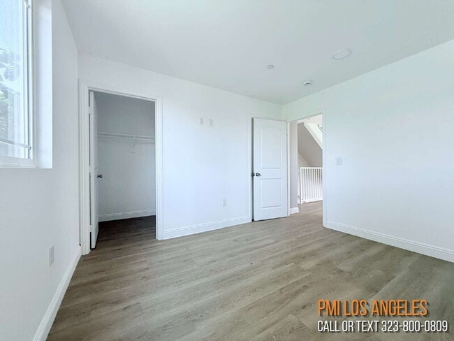 Building Photo - 1731 E 68th St