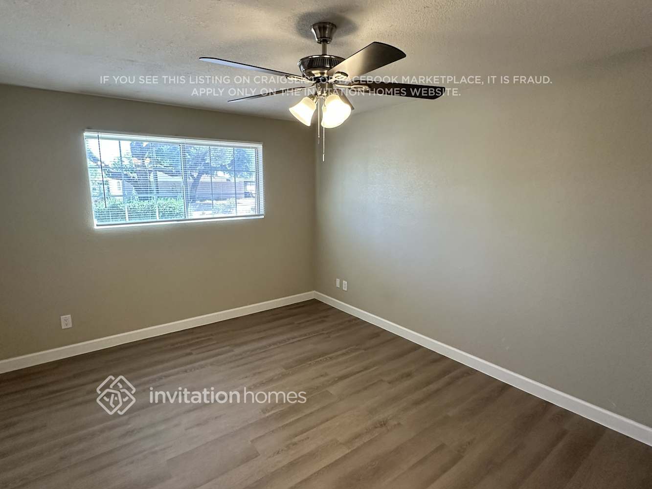 Building Photo - 12214 N Escobar Way