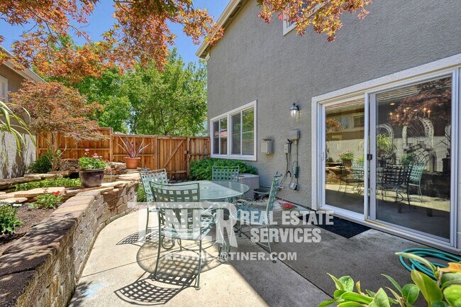 Building Photo - Gorgeous Home in Beautiful Folsom Community