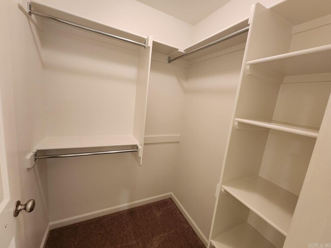 Building Photo - 3553 Terrace Hill Ct