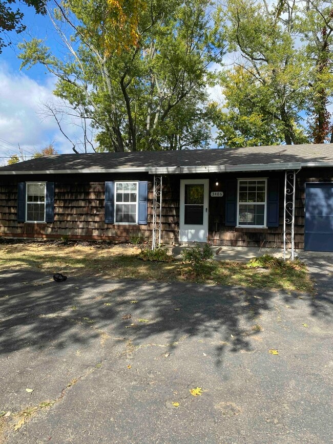 3486 Springdale Rd 3486 Springdale Rd Cincinnati OH 45251 Apartment