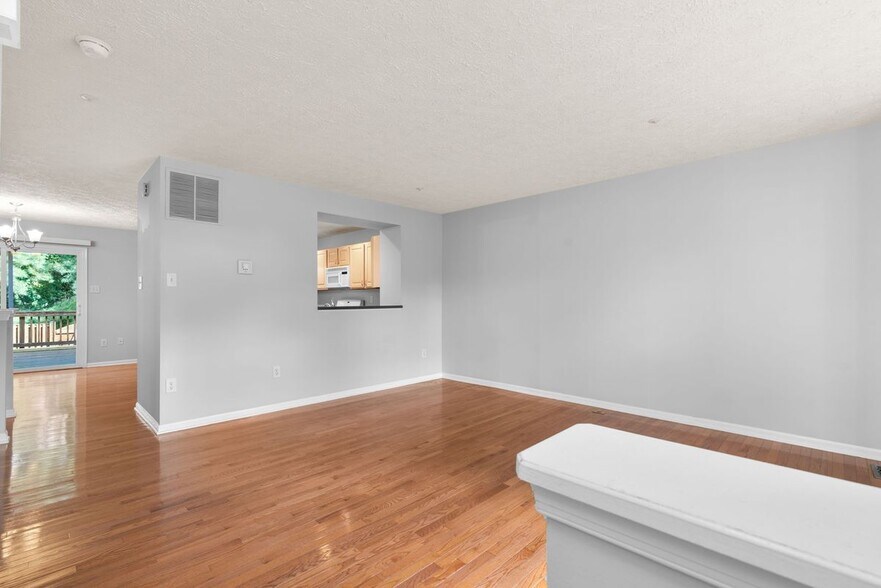 Building Photo - 6116 Starburn Path