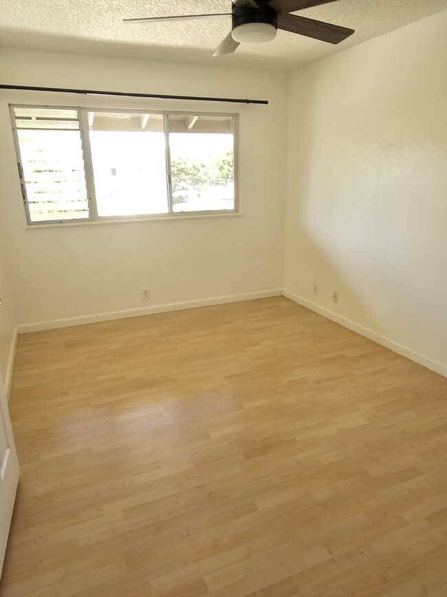 Building Photo - 94-1074-1074 Paawalu St