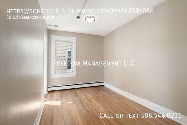 Building Photo - 50 1/2 Common St-Unit 5