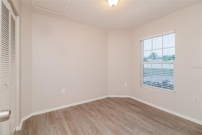 Building Photo - 1433 Vinetree Dr