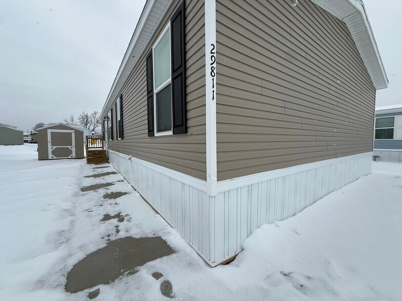 Building Photo - 29811 W Essex Ct