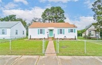 Building Photo - 218 Beechwood Ave