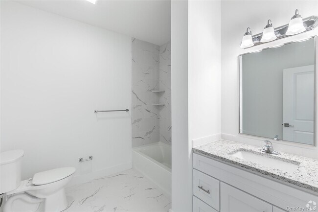 Building Photo - 24 Town Centre Rd