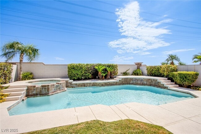 Building Photo - 326 Newcastle Bridge Ct