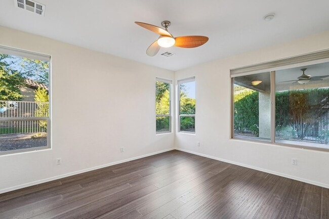 Building Photo - 12600 W Rosewood Ln