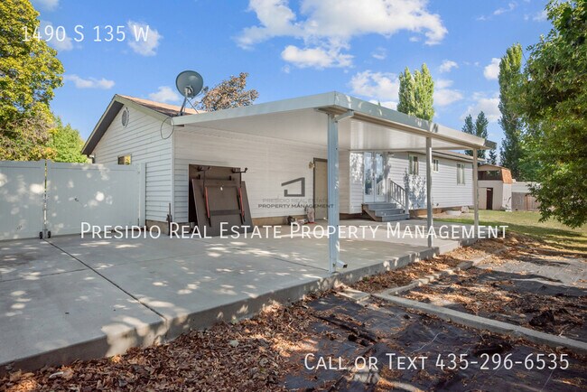 Building Photo - 1490 S 135 W