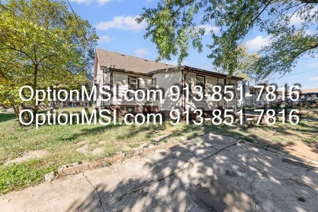 Building Photo - Move-in Ready!