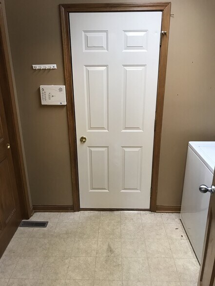 Building Photo - 5726 Fox Mill Run