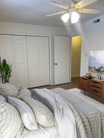 Secondary Virtually Staged - 4520 Central Ave