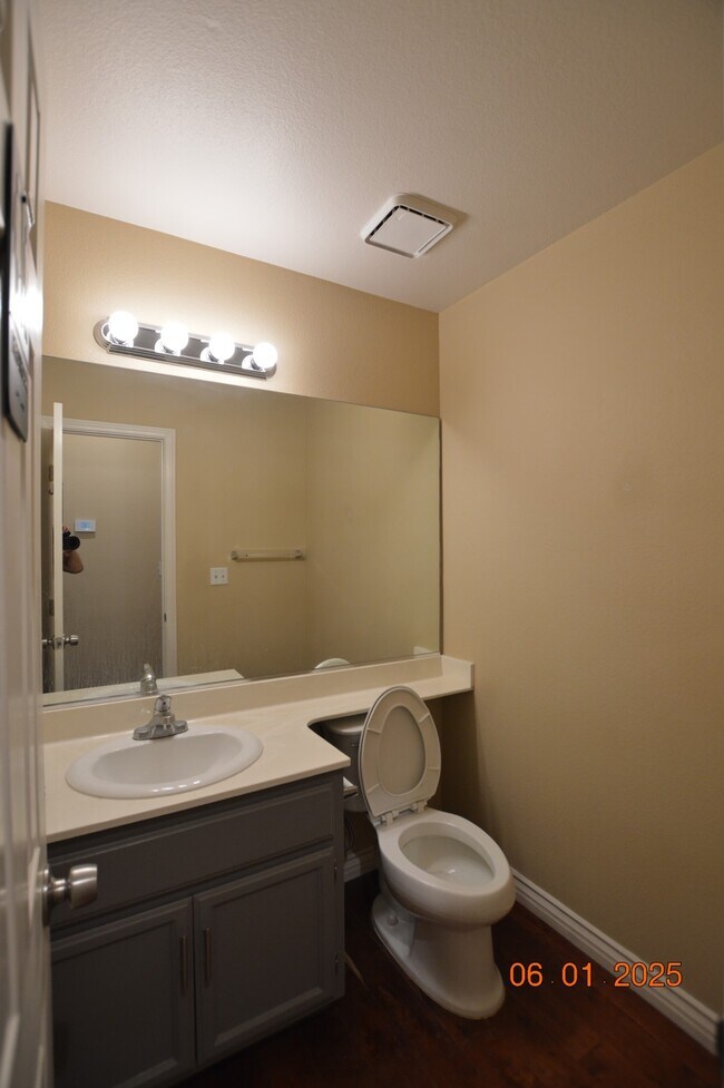 Building Photo - 8399 Abita Cir