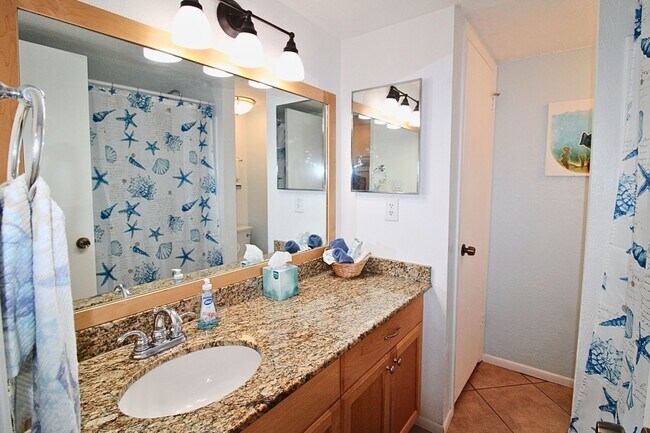 Building Photo - Waterfront Living at Bermuda Bay – Fully F...