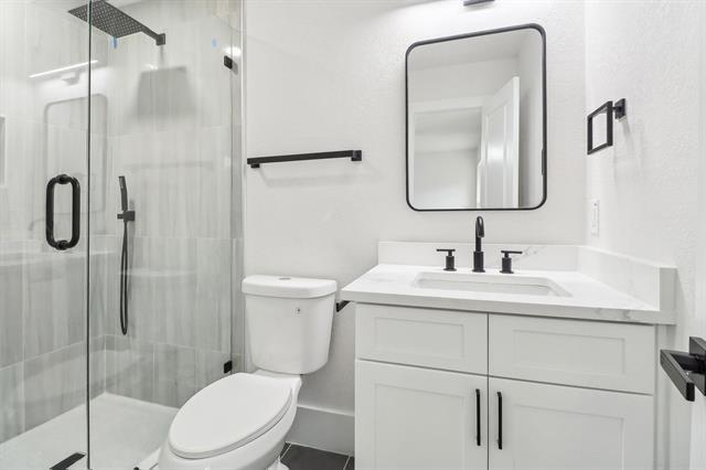 Building Photo - 6665 Santa Anita Dr