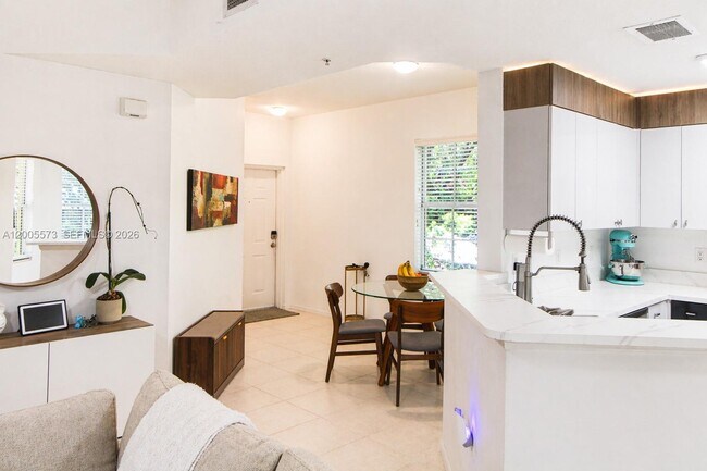 Building Photo - Northeast 8th Avenue, Miami Shores, FL 33138 - 2 BR 2 BA townhouse