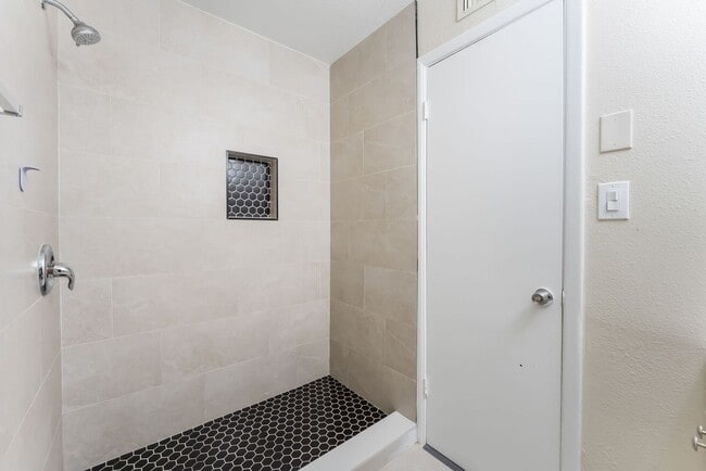 Building Photo - Full remodeled and upgraded 3-bedroom home situated on a spacious lot!