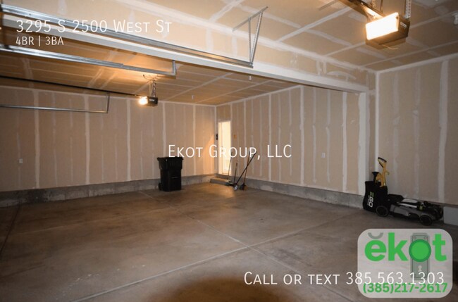 Building Photo - 3295 S 2500 W St