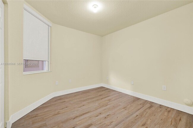 Building Photo - 11501 NW 89th St