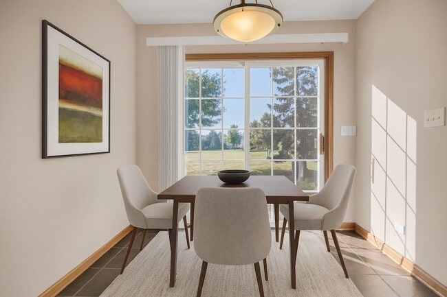 Building Photo - 10549 Wakefield Ln