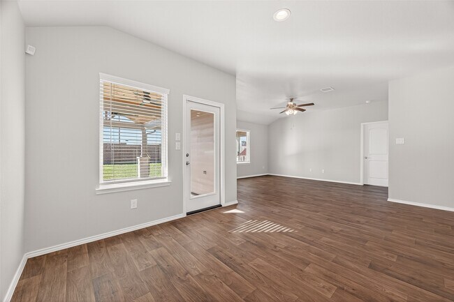 Building Photo - 4763 Avellino Base Dr