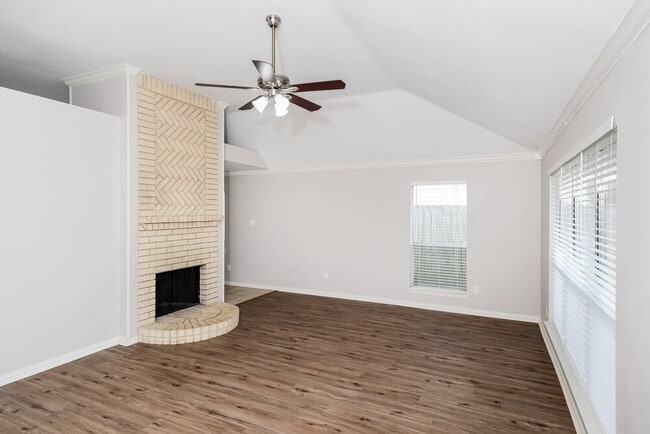 Building Photo - 4906 Temple Bell Dr