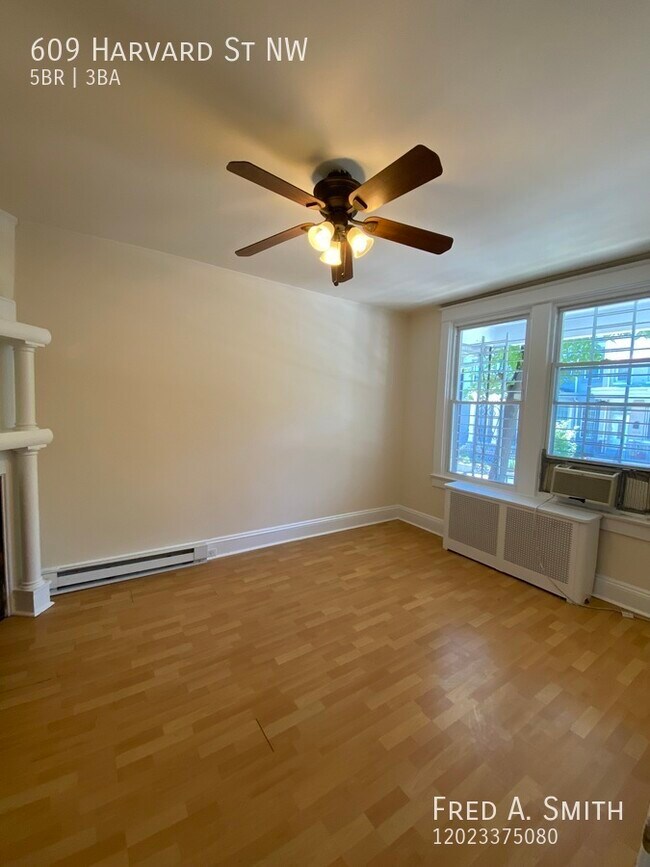 Building Photo - 5 Bedroom Townhouse Next To Howard Univers...