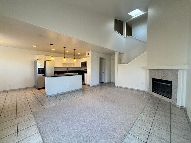 Building Photo - West Palmdale Townhouse
