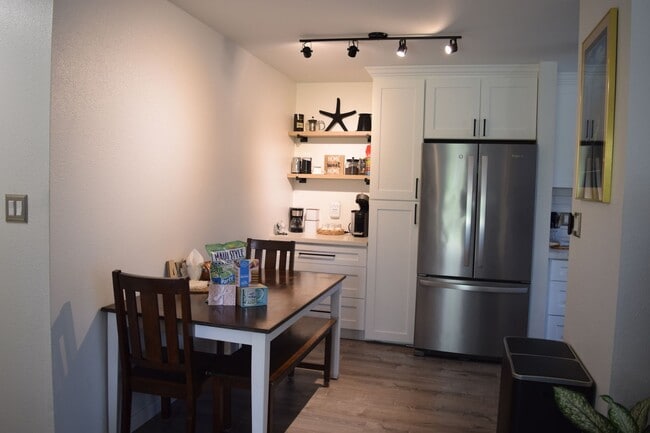 Building Photo - Haleakala Gardens Furnished ground floor 3bd 2ba