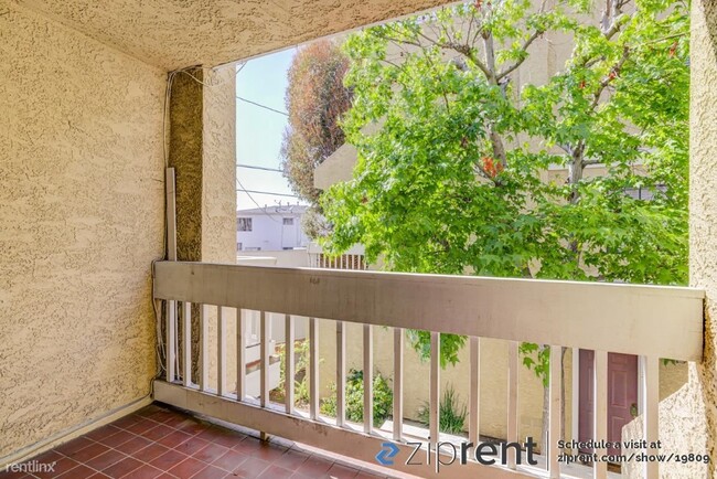 Building Photo - 2 br, 1.5 bath Condo - 730 Cory Drive, Ing...