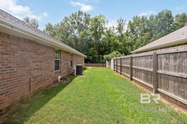 Building Photo - 157 Pemberton Loop