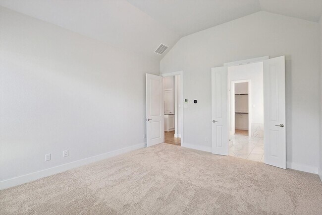 Building Photo - 6249 White Creek Drive