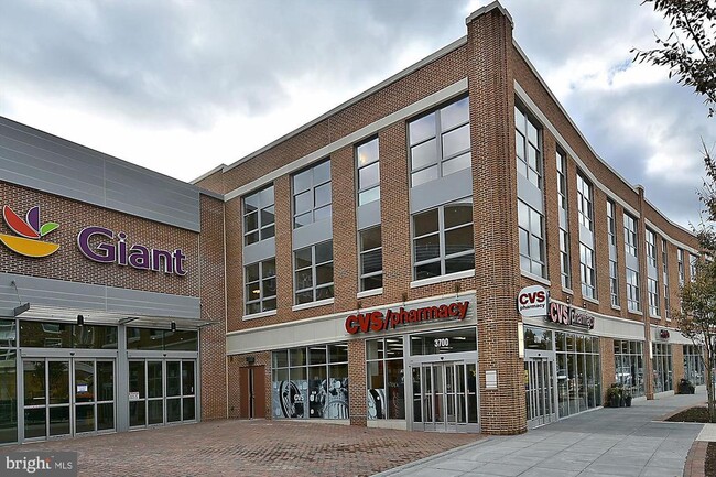 Building Photo - 3601 Wisconsin Ave NW