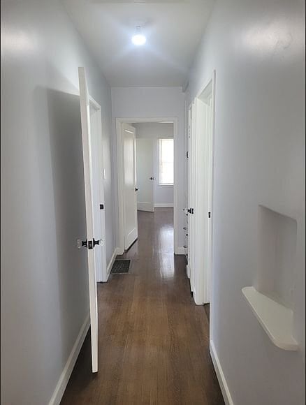 Building Photo - 5842 Newlin Ave