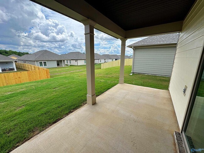 Building Photo - 28602 Brian Ln