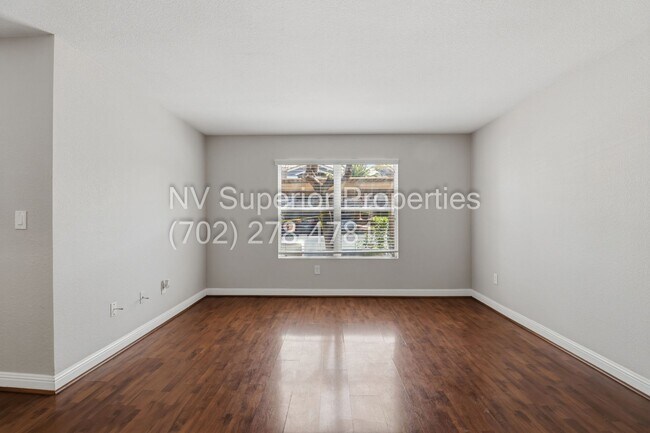Building Photo - SW!! First floor unit with Balcony!! Gated!! Clubhouse!!  Community pool!! Spa!! Exercise Room!! ...