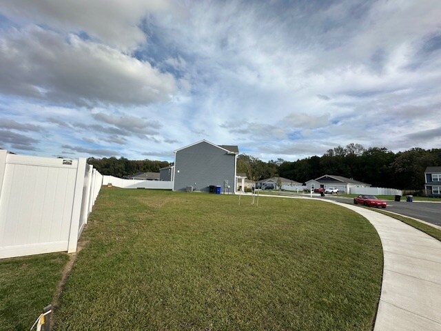 Building Photo - 185 Plantation Dr